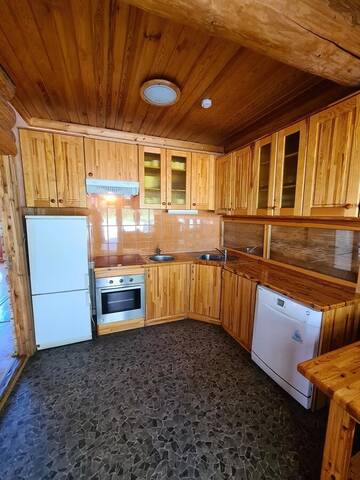 Фото номера Дом с 5 спальнями Гостевой дом Kunči г. Приекули 8